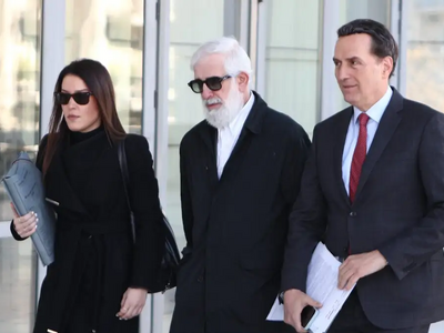 Πέτρος Φιλιππίδης: Απών από τη δίκη για ...