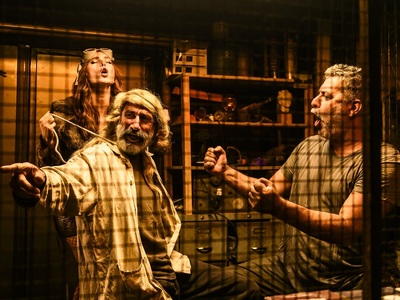 Πήγαμε στο Cartel του Βασίλη Μπισμπίκη: ...