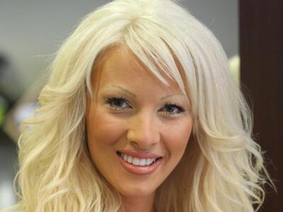 Η Πρώην Σταρ Ελλάς Διονυσία Κουκίου επέσ...