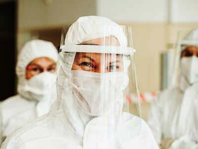 Κορωνοϊός: 3.232 νέα κρούσματα- 146 στη ...