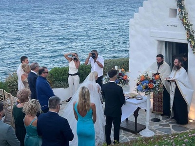 Mε τα δεσμά του γάμου ενώθηκαν ο τράπερ ...