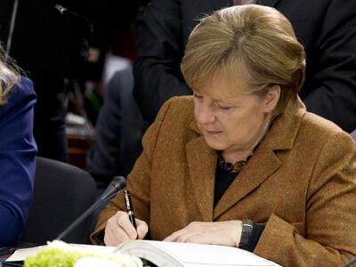 Η Μέρκελ βλέπει μέτρα ανάπτυξης μέσω ΕΤΕπ