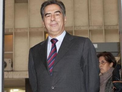 Οδοντίατρος στις φυλακές ο Παπαγεωργόπουλος; 