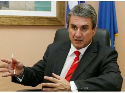 Ο Ανδρέας Λοβέρδος για τους συζύγους των...