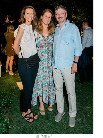 Μαρία Αντσακλή Δοξιάδη, Σοφία Δοξιάδη, Θ...