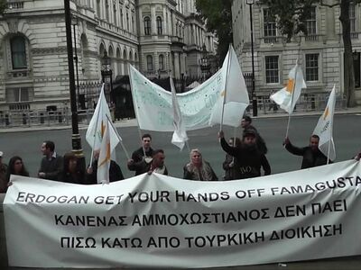 Λονδίνο: Πικετοφορία για την Αμμόχωστο έ...