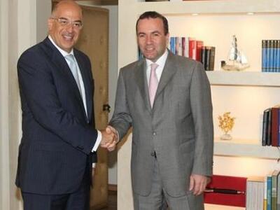 Το σχέδιο για τα «κόκκινα» δάνεια στη συ...