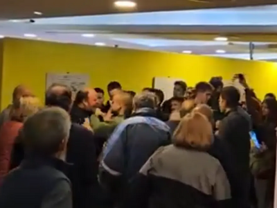 Ένταση στον Ιανό σε συζήτηση για τα Τέμπ...
