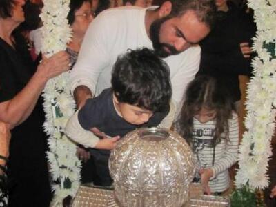 Κοσμοσυρροή στην Κύπρο για την Κάρα του ...