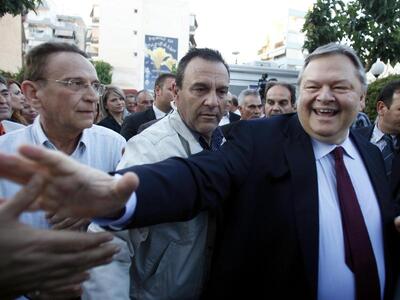 Σε Κόρινθο και Άργος σήμερα ο Βενιζέλος