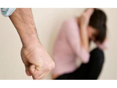 Ένας 37χρονος άνδρας ξυλοκόπησε την εν δ...