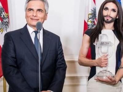 Δείτε Φωτό από την υποδοχή της Κοντσίτα ...