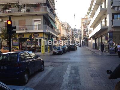 Πάτρα - Αράτου και Μαιζώνος: Το φανάρι τ...