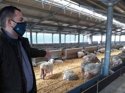 Επίσκεψη Θ. Βασιλόπουλου στην μονάδα προ...