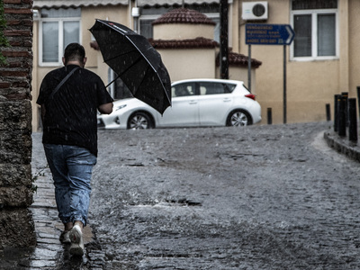 Μετά τα 40αρια, αστάθεια που φέρνει βροχές