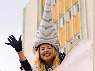 ΝΑΝΤΙΑ ΚΩΝΣΤΑΝΤΙΝΙΔΗ: ΚΑΤΑΘΕΤΕΙ ΤΑ ΦΕΤΙΝ...