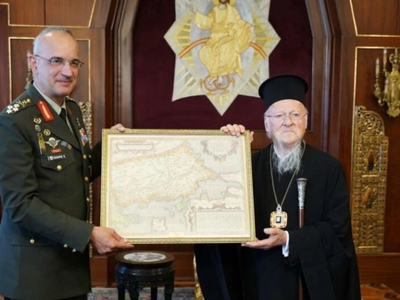 Ποιον χάρτη έδωσε ο Χούπης στον Βαρθολομ...