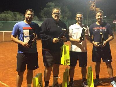 ΔΗΜΗΤΡΗΣ ΚΟΥΡΜΠΑΝΑΣ ΚΑΙ ΓΙΩΡΓΟΣ ΒΑΡΗΣ ΟΙ...