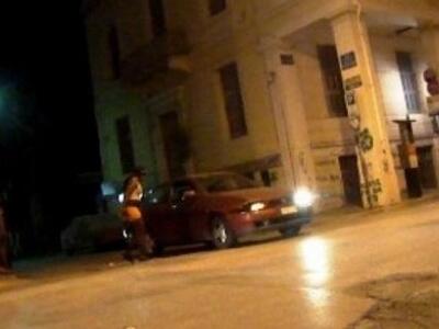 Πάτρα: 8 νόμιμοι οίκοι… δεκάδες παράνομε...