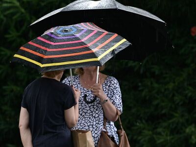 Μετά τον καύσωνα, βροχές: Καταιγίδες βλέ...