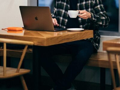 Πώς να φλερτάρετε από το διαδίκτυο!