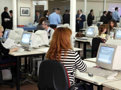 Τι χάνουν οι δημόσιοι υπάλληλοι από τα ν...