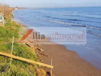 Κατάκολο: “Εξαφανίστηκε” η ακτή - Η θάλα...