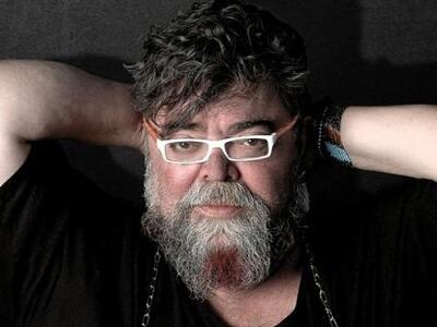 Κραουνάκης: Εγραψε στίχους για τον κροκό...