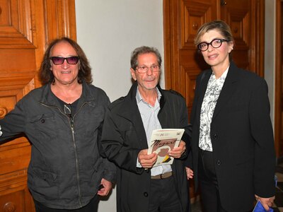 Στη φωτ. οι Λουκάς Θάνος, Πέτρος Βάης κα...