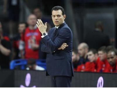 Ιτούδης: "Νιώθουμε το μαχαίρι να φτ...