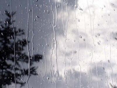 Νεφώσεις με βροχές και καταιγίδες και χι...