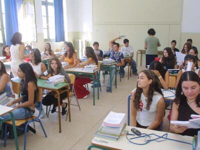 Αγρίνιο: Δωρεάν μαθήματα ξένης γλώσσας σ...