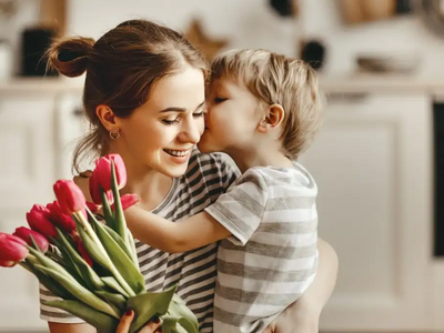 Επίδομα μητρότητας 2026: Γιατί θα είναι αυξημένο 