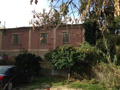 Πάτρα: Το εγκαταλελειμένο κτίριο στη Μέσ...