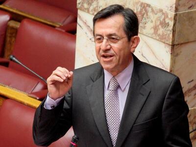 O Νικολόπουλος για τις οφειλές στους φαρ...