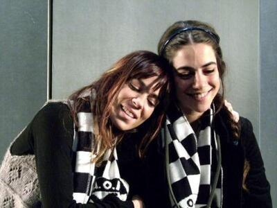 Οπαδοί τα έσπασαν σε  παράσταση για τον ...