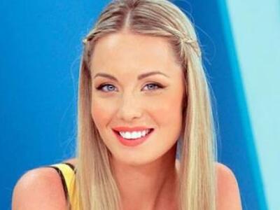 Η Αντωνία, το μόντελινγκ και οι σπουδές