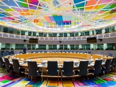 Eurogroup: Αποφασίστηκαν μέτρα εξοικονόμ...