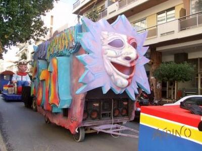 Ο Τελάλης του Πατρινού Καρναβαλιού 2014 ...