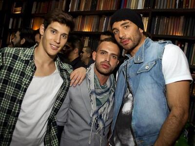 Μάνος Βροντζάκης, Μιχάλης Παπανικολάου, ...