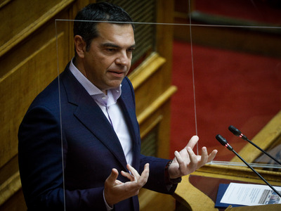 Αλ.Τσίπρας: Η ακρίβεια σαρώνει κι εσείς ...