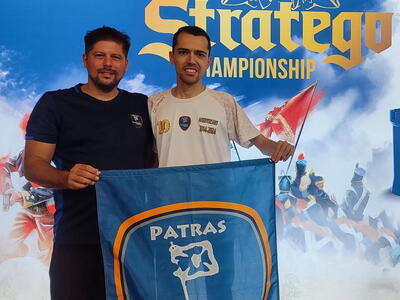 Βροντερό παρόν η Patras Stratego Team με...