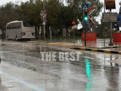 Καιρός: Bροχή, σκόνη και αέρας στην Πάτρ...