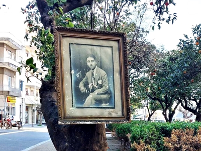 Πάτρα: Και ξαφνικά, ένα πορτρέτο πάνω στ...