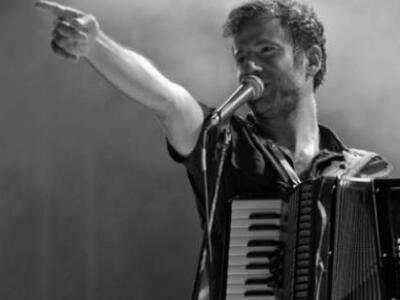 Νέο ολοκαίνουριο κομμάτι έβγαλε ο Κωστής...