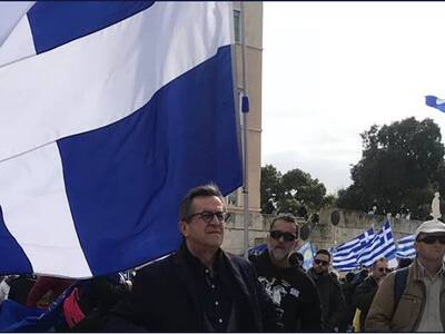 O Νίκος Νικολόπουλος