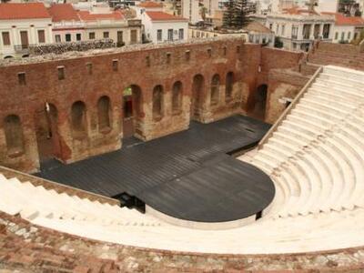 Πάτρα: Ακυρώνονται παραστάσεις του Διεθν...