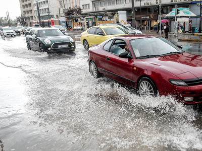 Ισχυρές βροχές, καταιγίδες και χιονοπτώσ...