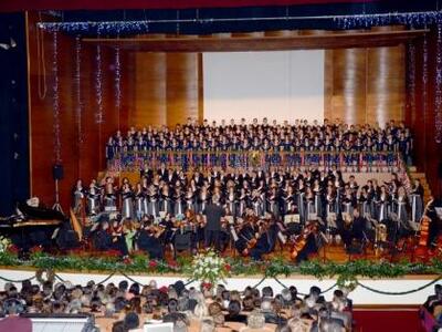 30 χρόνια Πολυφωνική: Συνεχίζεται με εντ...