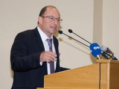 Ορκίσθηκε βουλευτής ο Δημήτρης Μπριάνης ...